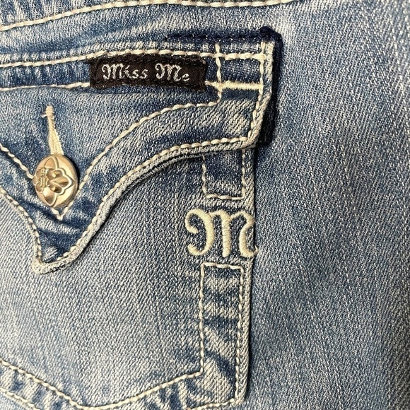 Miss Me Mid Rise Skinny Blue Jeans 💙 - Picture 7 of 14